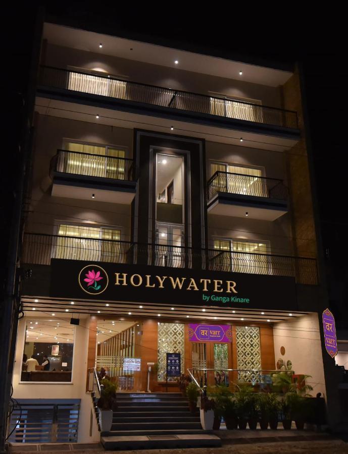 Holywater Hotel By Ganga Kinare #150 Mts From Ganga Ghat Rishīkesh Buitenkant foto